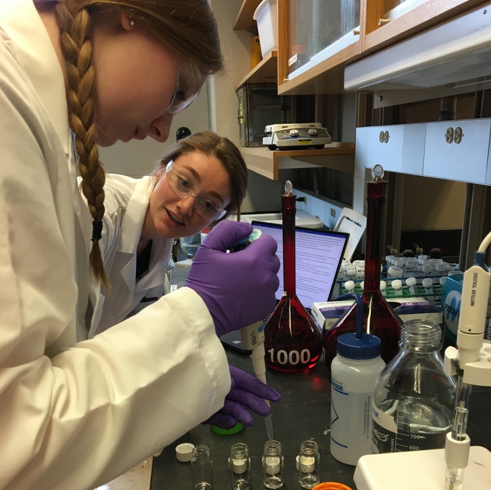 Water quality testing in environmental engineering lab