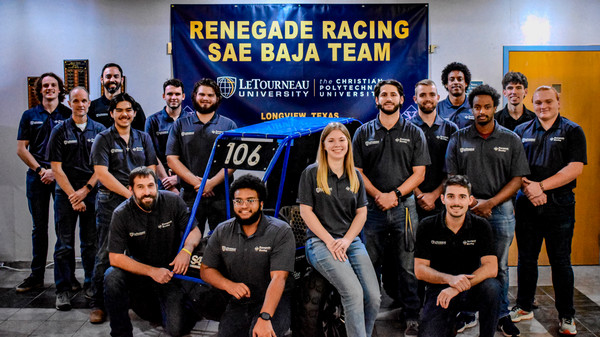 SAE Baja Team Photo